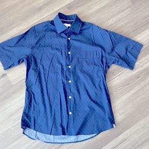Peter Millar large short sleeve button up shirt